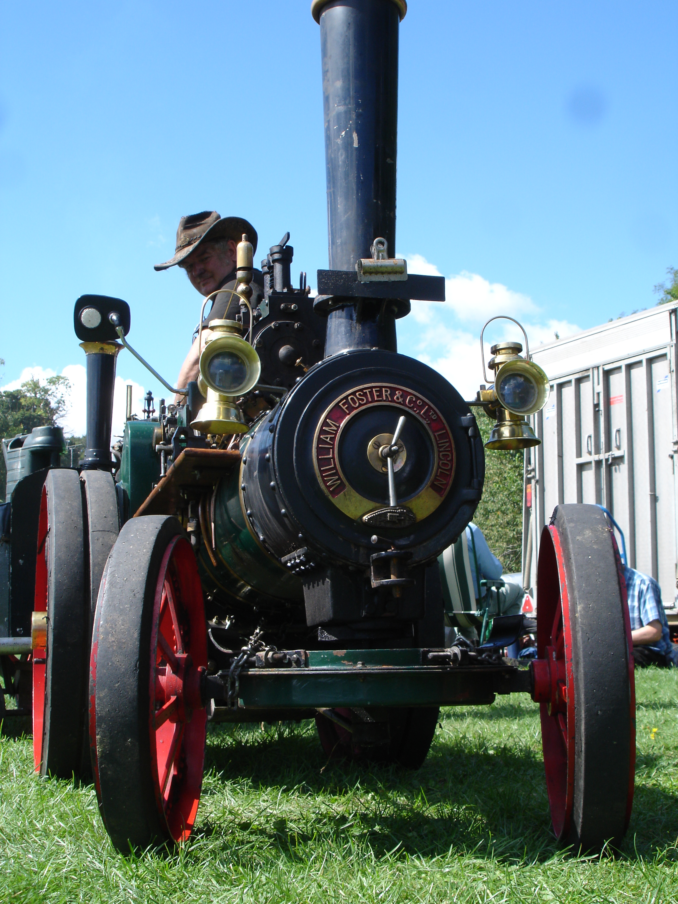 Sarum Mounted On 4 inch Foster